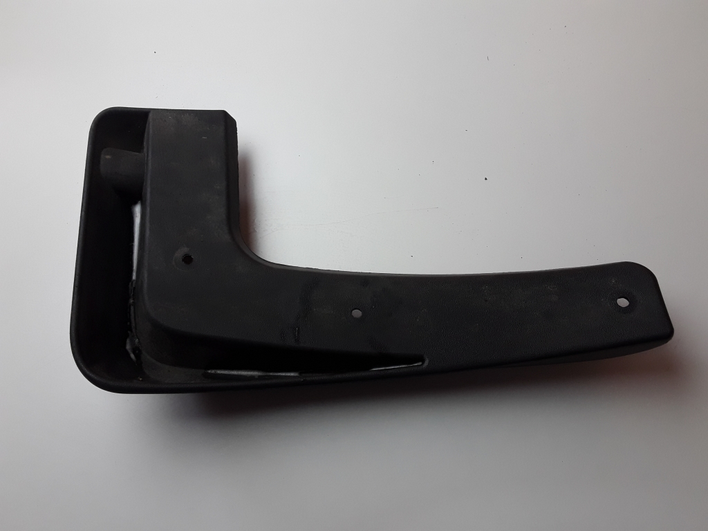 Kia Sportage (2016–2021) Mud flap 86831F1001 Kia Sportage (2016–2021) Mud flap 86831F1001