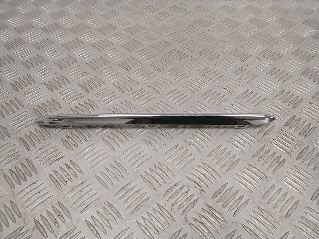 Mercedes Benz B-Class 247 (2018–2026) Front grille chrome trim A2478881500 Mercedes Benz B-Class 247 (2018–2026) Front grille chrome trim A2478881500