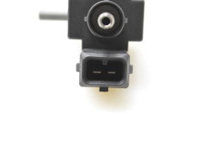 Land Rover Discovery V (2017–2026) Solenoīds FPLA98468AD - 2