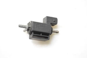 Land Rover Discovery V (2017–2026) Solenoīds FPLA98468AD - 3