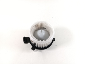   Heater blower motor  - 7802A326 
