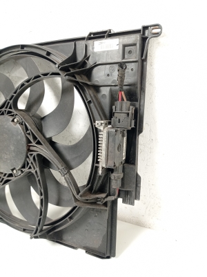 BMW 1 SERIES F20 (2010–2026) Dzesēšanas ventilators un tā daļas 7640508 - 3