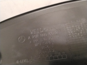  Priekinio sparno kita detalė 