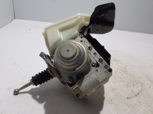 VOLVO XC90 (2015–2024) ABS plokk 32279538 - 3