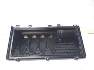 Mercedes Benz A-Class 169 (2004–2012) Luftfiltergehäusedeckel A6400900701  A6400940204 - 3