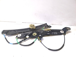 BMW 5 SERIES F10 (2010–2017) Priekšējo durvju logu pacēlājs 71821329  7162112 - 3