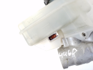 Infiniti Q70 (2013–2018) Piduri peasilinder D60101MA0A - 4