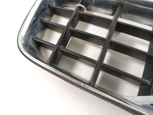 VOLVO XC90 (2002–2014) Front grille 8620641 - 4