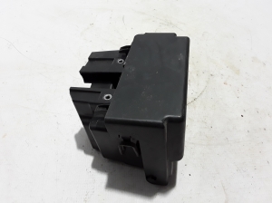 RENAULT Clio V (2019–2026) Sicherungskastengehäuse unter der Motorhaube 252361535R - 3