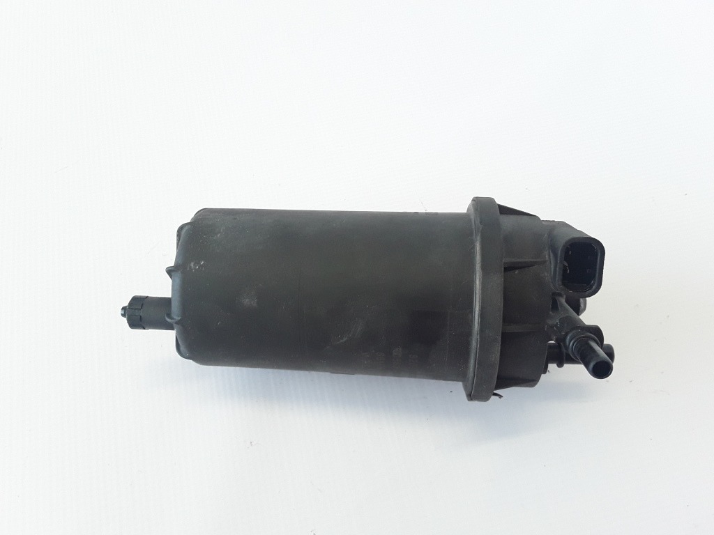 Used RENAULT Trafic Fuel filter housing 8200780972