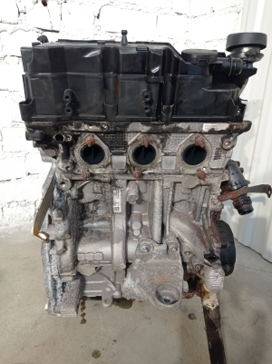 BMW 1 SERIES F20 (2010–2026) Engine B37D15A - 4