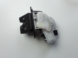 Trunk lid lock - C6728