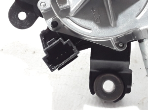Dacia Duster (2010–2017) Rear wiper motor 287102467R - 2