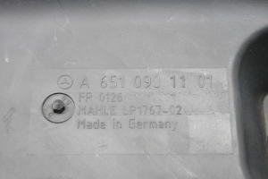 Mercedes Benz C-Class 204 (2007–2014) Luftfiltergehäuse A6510901101 - 3