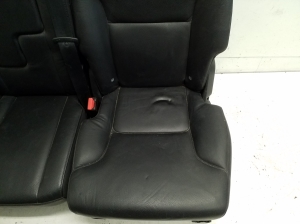 Rear seat and its components 