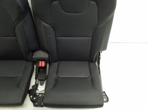 Galinė sėdynė ir jos detalės 
