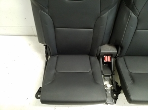  Galinė sėdynė ir jos detalės 