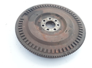  Clutch flywheel 