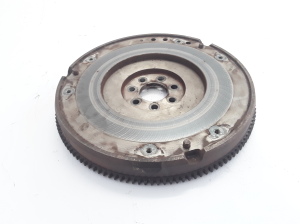   Clutch flywheel 