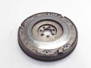  Clutch flywheel 