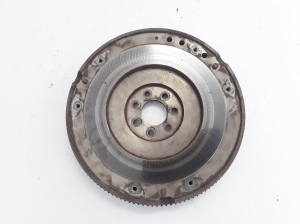  Clutch flywheel 