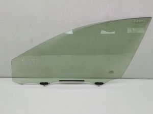 Fenster Scheibe Tür vorne - 6810242190