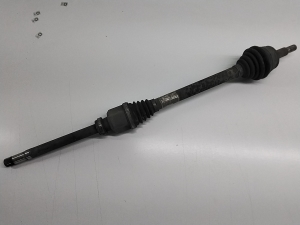 Citroen C4 Picasso (2013–2018) Front drive shaft and its parts 9675025780 - 5