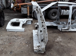 RENAULT Kangoo (2008–2020) Tagumine poritiib ja selle osad 7751478986 - 2