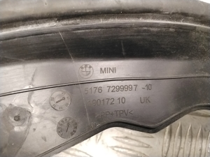 Mini Cooper F55 / F56 (2013–2026) Cita priekšējo durvju detaļa 7299997 - 3