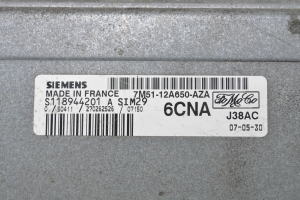 Ford Focus (2004–2011) Engine control unit 7M5112A650AZA - 3