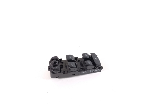 VOLVO XC90 (2015–2024) Front door glass switch 31376456 - 2