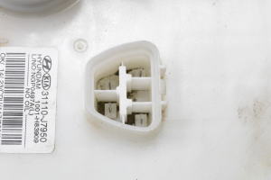 Kia ceed (2018–2026) Kütusepump paagis 31110J7950 - 2