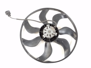 Mercedes Benz GLA-Class 156 (2013–2019) Cooling fan blade - 5