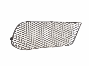  Front bumper lower grille 