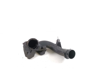  Air intake hose 