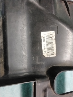Ford Kuga (2012–2019) Luftleitblech für den Kühler GV4B8311AA - 2