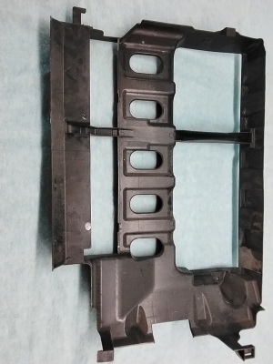 Ford Kuga (2012–2019) Luftleitblech für den Kühler GV4B8311AA - 3