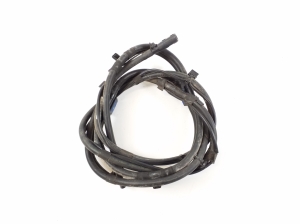  Windscreen washer nozzle 