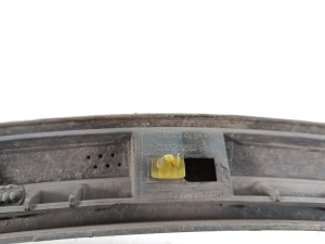  Rear wing tray 