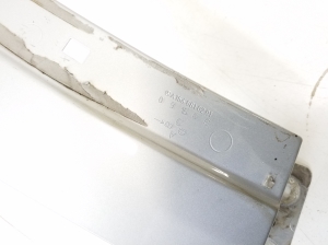 Front wing 