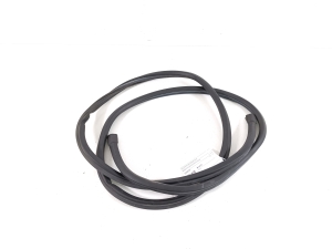   Sealing rubber under the hood 