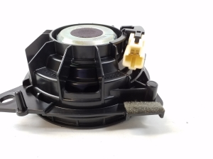 LEXUS LS (2006–2017) Speaker - 2