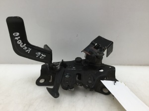 NISSAN Juke F15 (2010–2018) Hood latch - 2