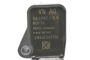 Volkswagen Golf VII (2012–2026) Ignition coil 06J905110G - 3