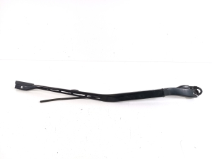   Windshield wiper blade 
