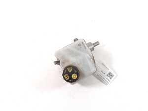   Master cylinder 