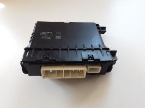 LEXUS IS (2013–2020) Relais 8865053451 - 2