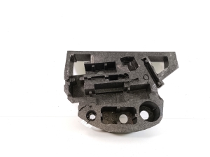   Key case in the trunk and its details 