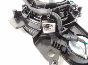 LEXUS LS (2006–2017) Speaker - 2