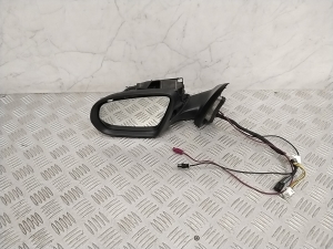  Šoninis veidrodėlis ir jo detalės 